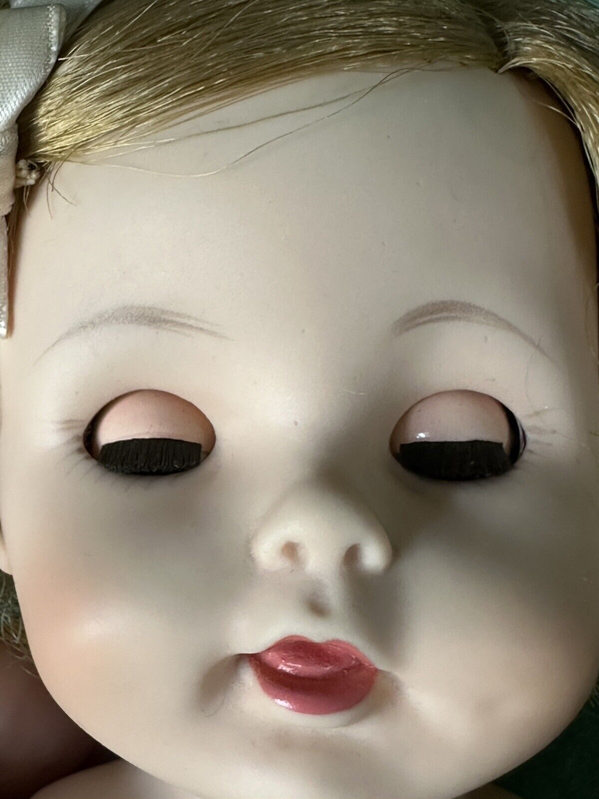 All Original Vintage 1960’s Madame Alexander Caroline Kennedy 15” Doll