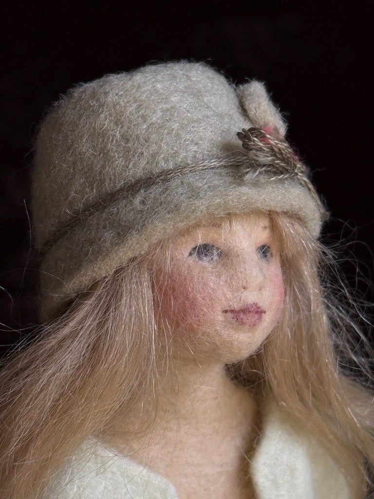 Collectible Maggie lacono 7" Margaret Doll New in Box with UFDC Souvenir Pin