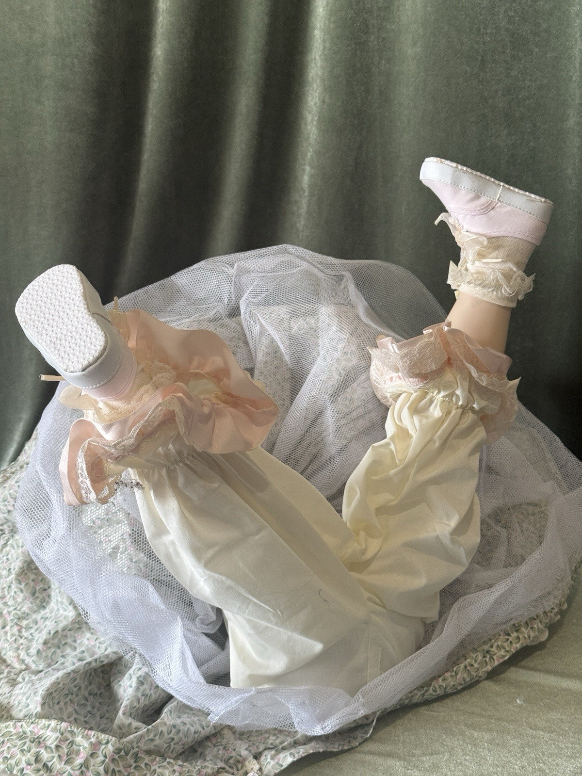 Collectible Porcelain 34” Doll “Kathleen” by Pat Dezinski and Rustie LE200