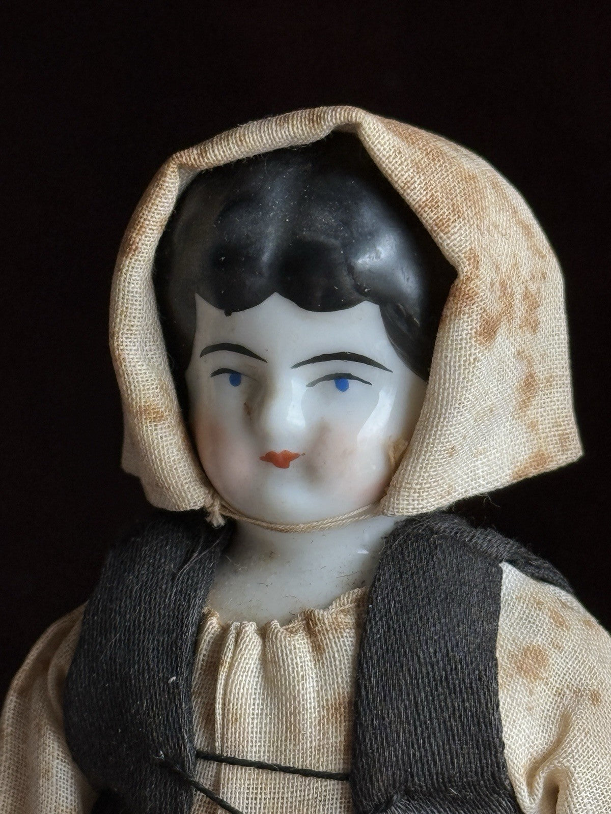 Antique German Cabinet Size 8.5” Lowbrow China Shoulder Head Doll