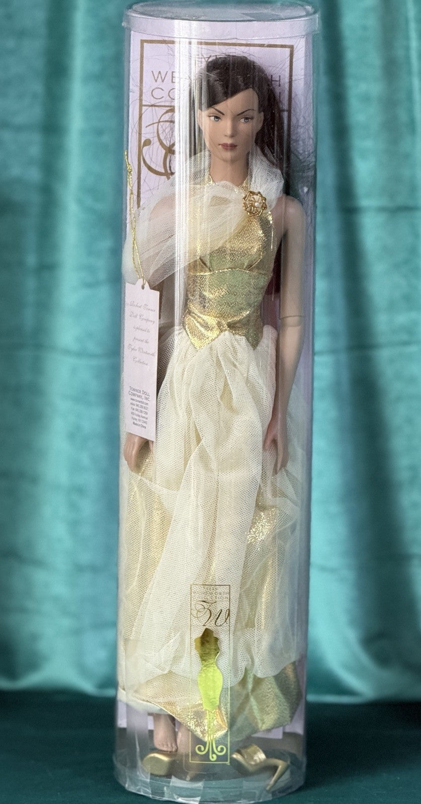 Collectible Tonner Tyler Wentworth Saucy Brunette DOLL Box/Tag