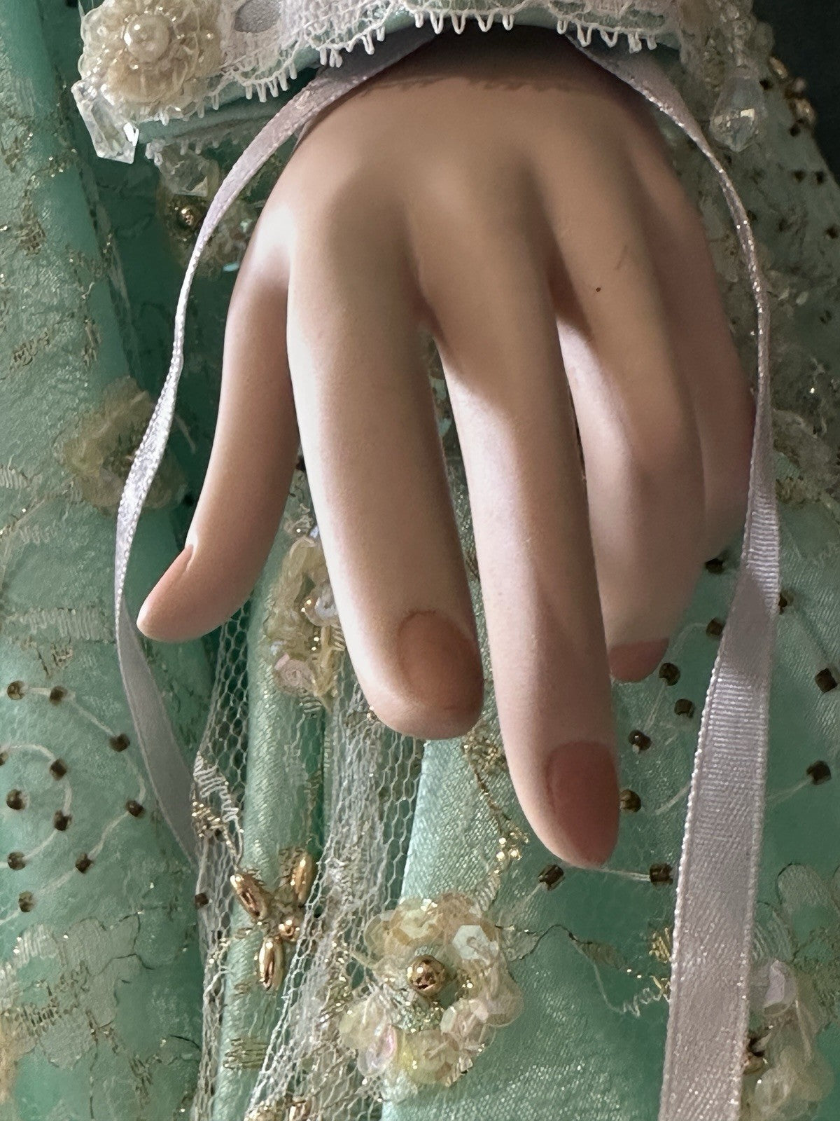 Collectible Large 42” Porcelain Doll “Rustie ” by Rustie LE 2000 COA/Stand