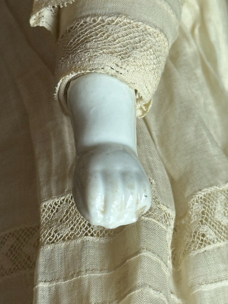 Antique German Hertwig 16” Lowbrow China Shoulder Head Doll