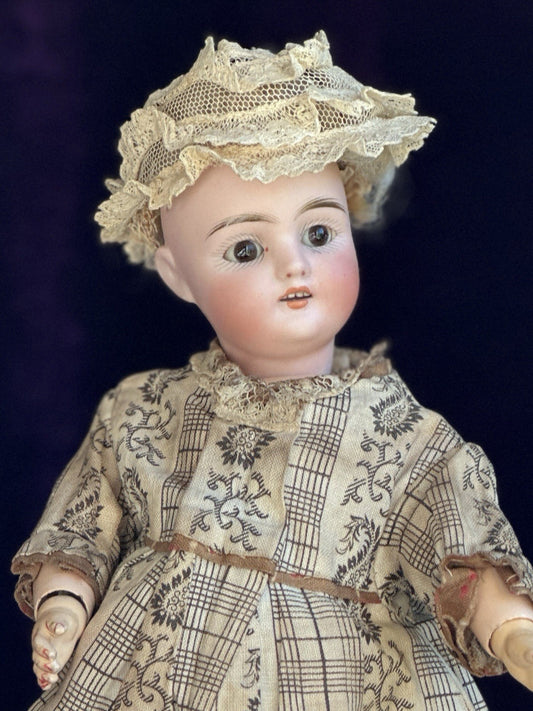 Petite Antique German 9.5” Catterfelder Puppen Fabrik 502 Bisque Head Doll