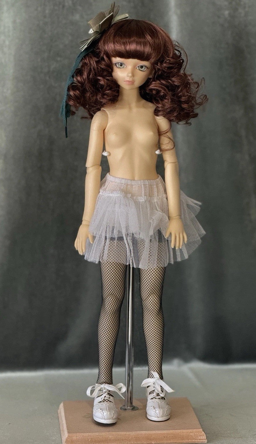 Super Dollfie 10 Volks Resin Fashion BJD 22” Doll