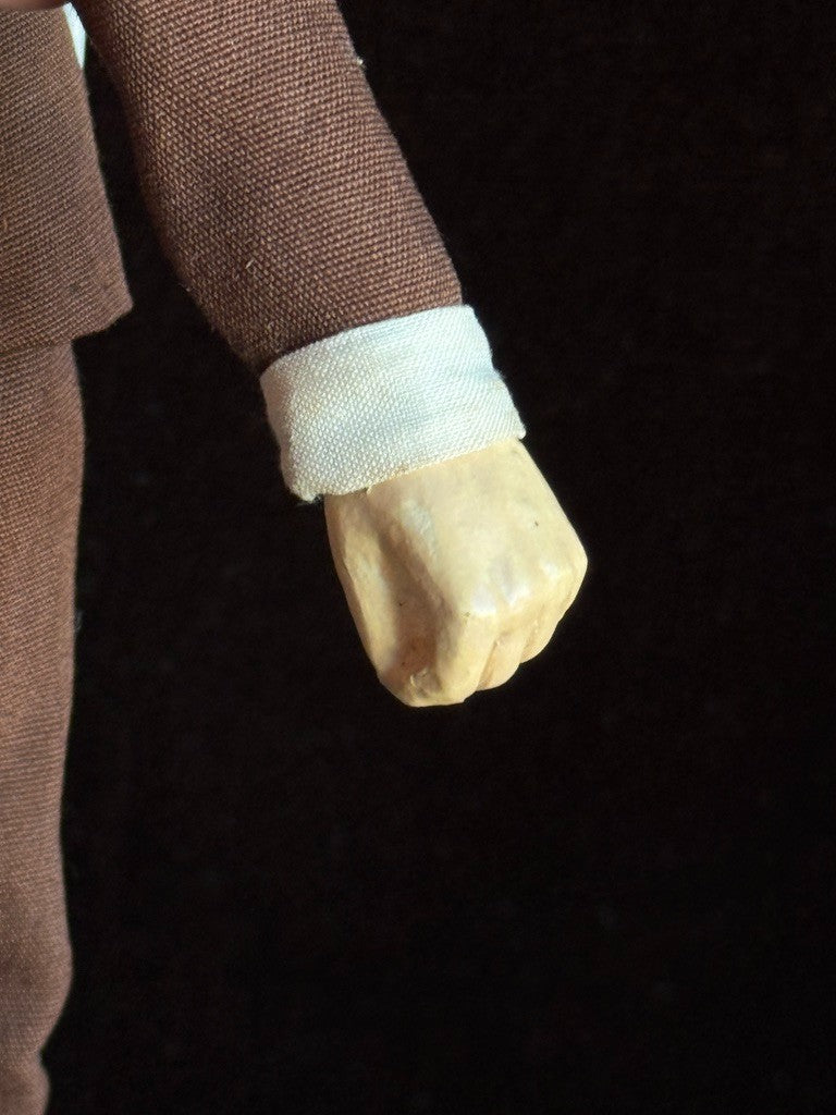 Pair of Vintage American Kimcraft Pilgrim Male and Female Dolls