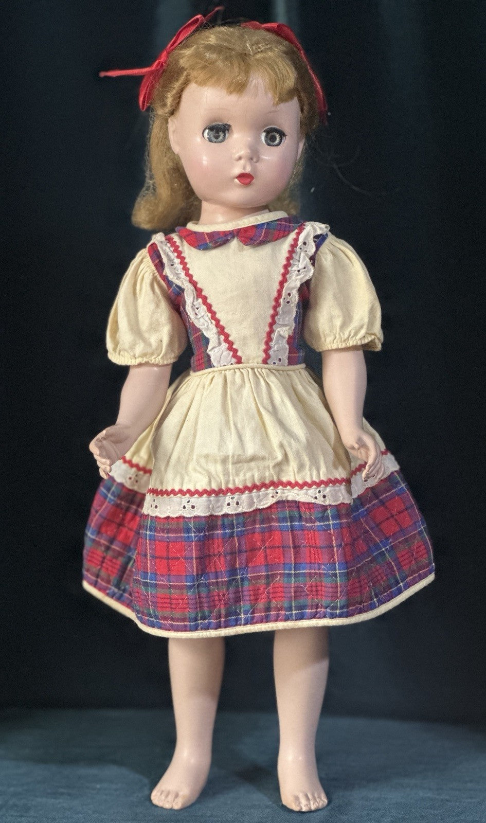 Lot Of 2 Vintage 1950’s Madame Alexander 17” Dolls Maggie Face