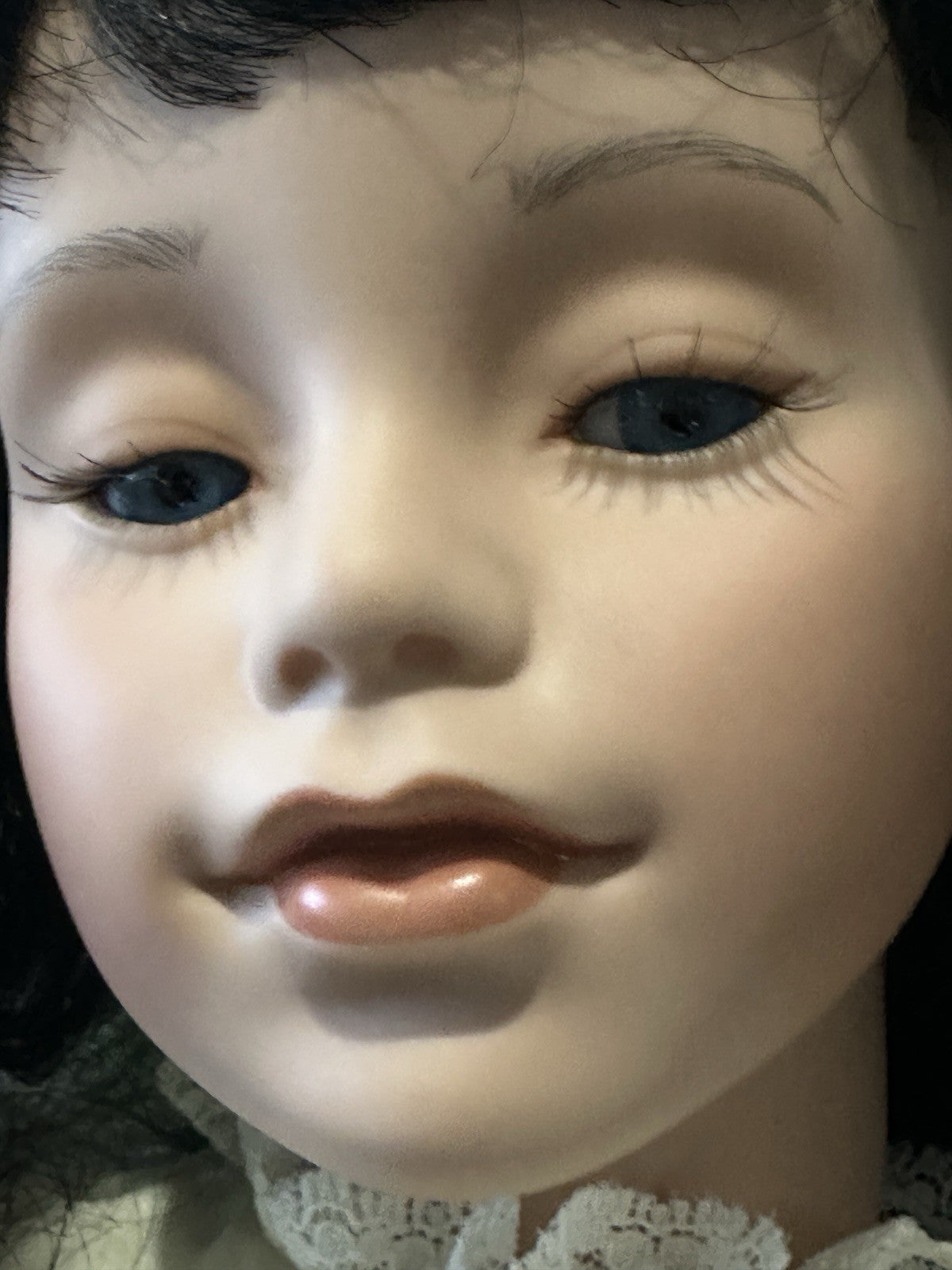 Collectable Elke’s Original Porcelain 25” Doll “Alicia” Box/COA/Book LE 132/250