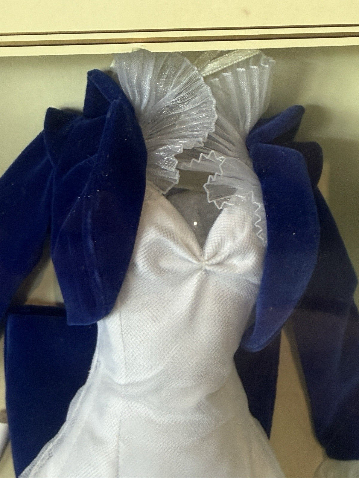 MIB Franklin Mint Gone with the Wind Scarlett “Sawmill Surprise” Outfit