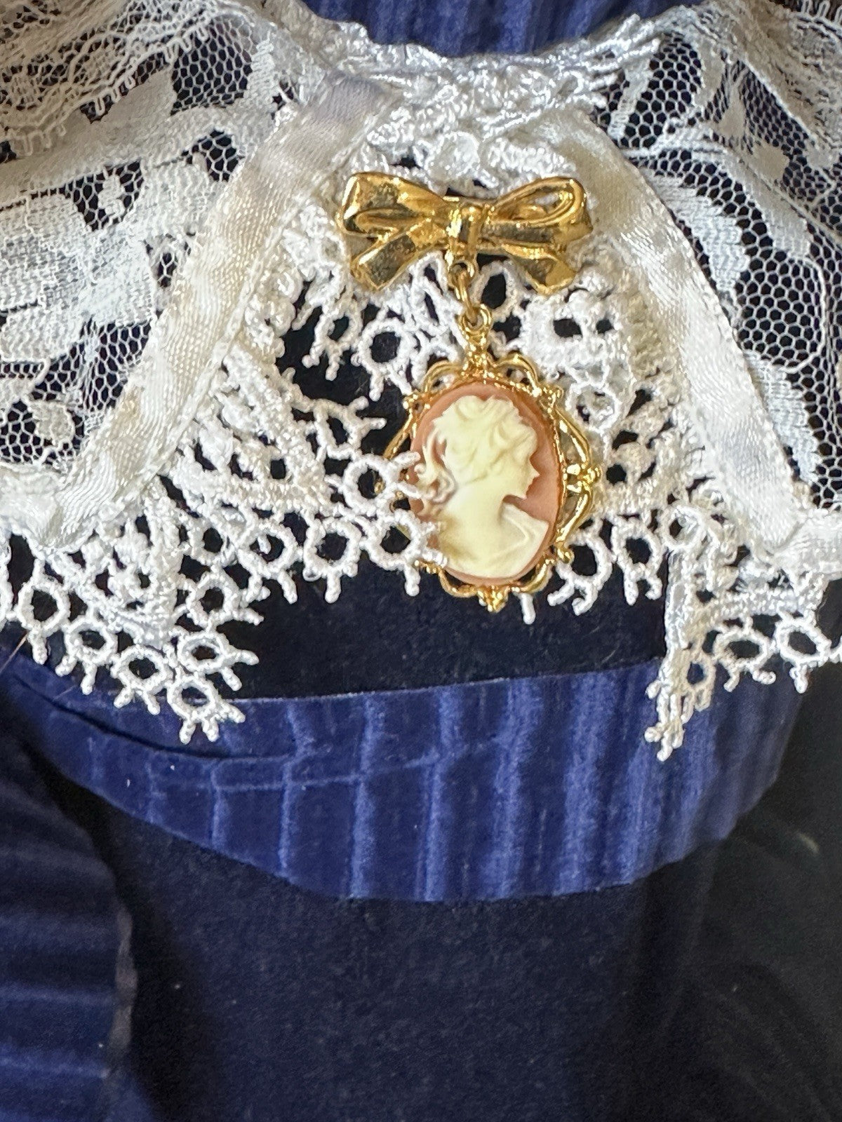 Jan Mclean 26" Porcelain Doll “Sarah” Tag/COA LE 1000