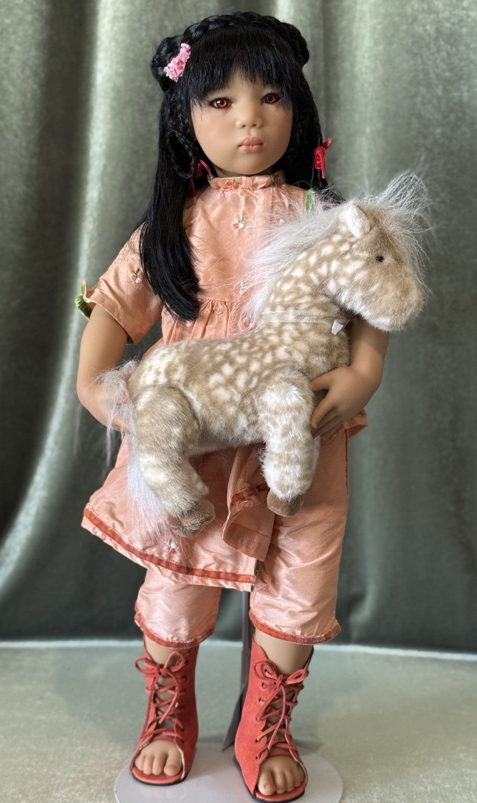MIB Vinyl Annette Himstedt 26” Doll “Mia Yin” 1999 Box/COA/Tag