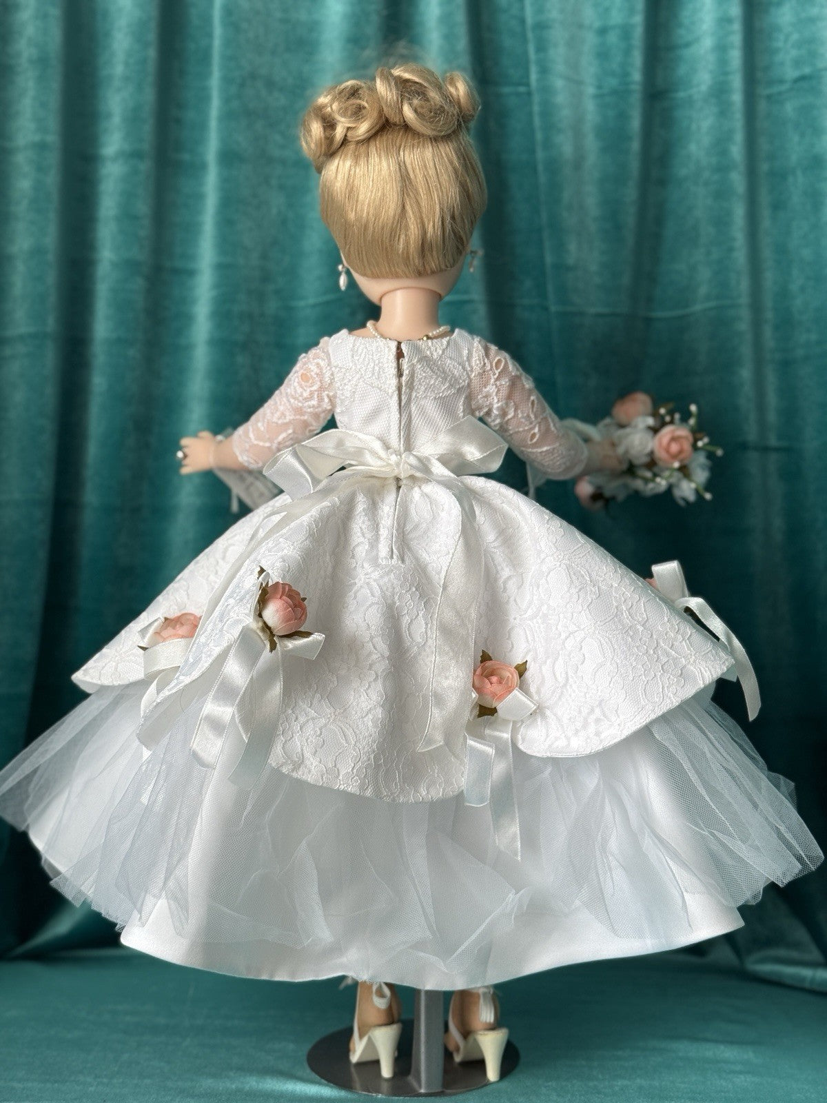 Madame Alexander Doll Club  21” “June Bride” Cissy Doll LE 300 With Tag