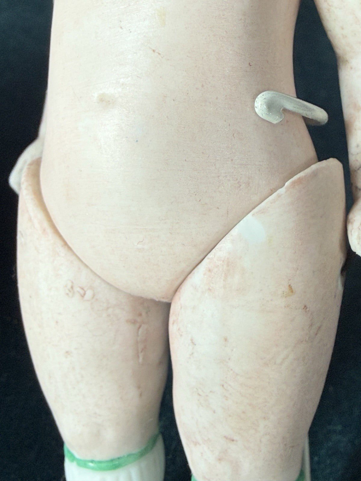 Unidentified Antique German 5” All Bisque Mignonette Dollhouse Doll Mold 5001