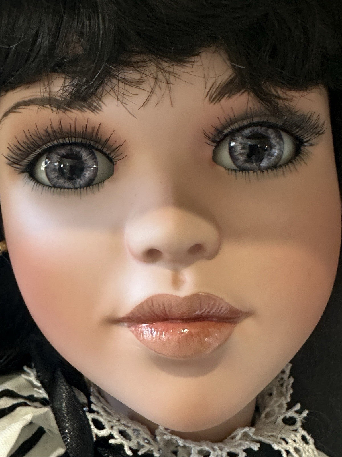 Jan Mclean 28" Porcelain Doll “Laura” Tag and COA For Exclusively Yours 1997