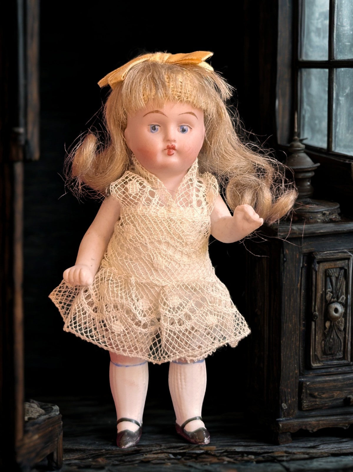 Antique German 4.5” Kestner All Bisque Mignonette Doll Closed Mouth