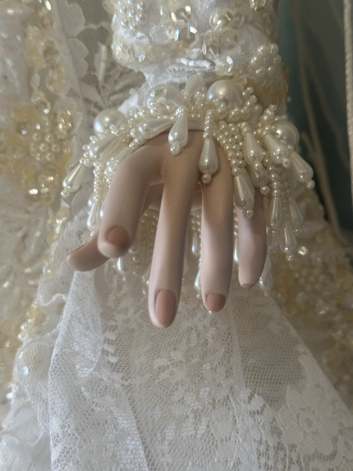 Collectible Large 42” Porcelain Doll “Victoria ” by Rustie LE 1500 COA/Stand