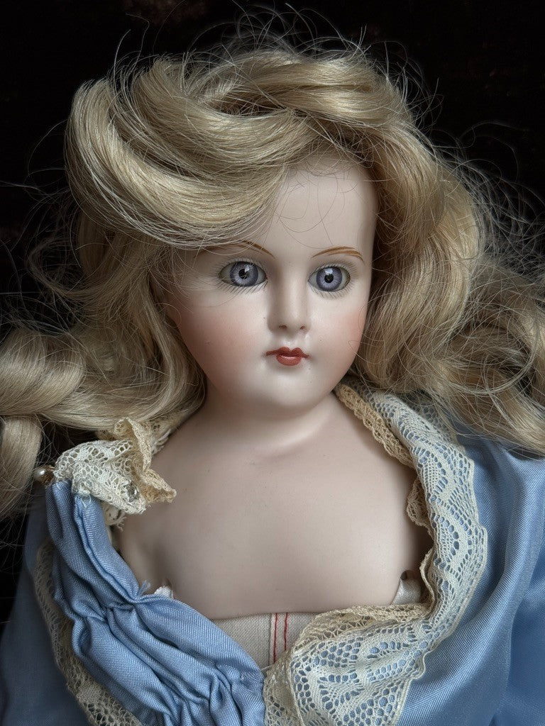Vintage 19” Reproduction of Antique German Alt Beck Gottschalk Fashion Doll