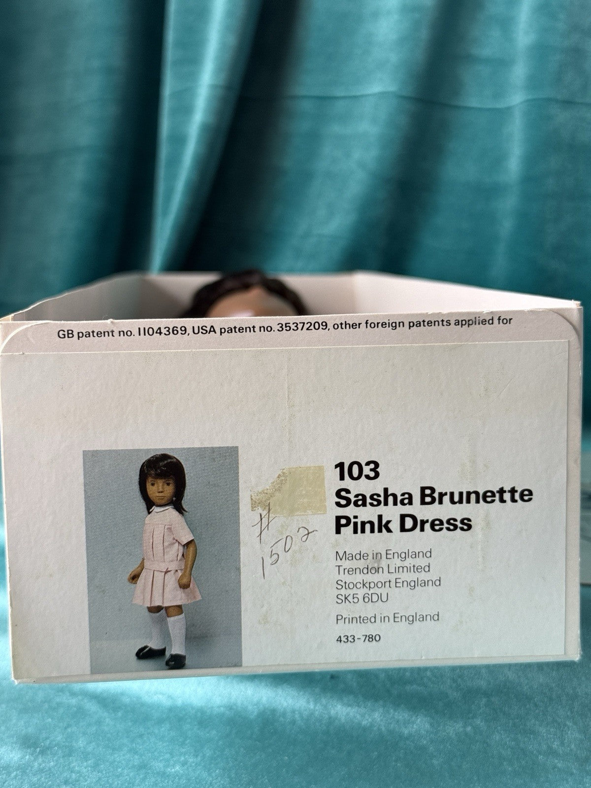 Collectible England Vinyl Sasha Brunette Pink Dress 103 Girl Doll with Box/Tag