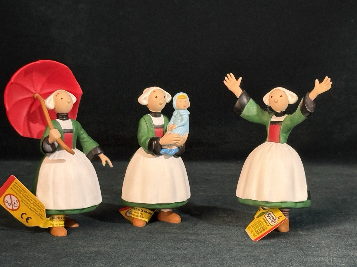 Fun Lot Of 5 Comic Character Becassine Dolls And Paper Doll Outfits