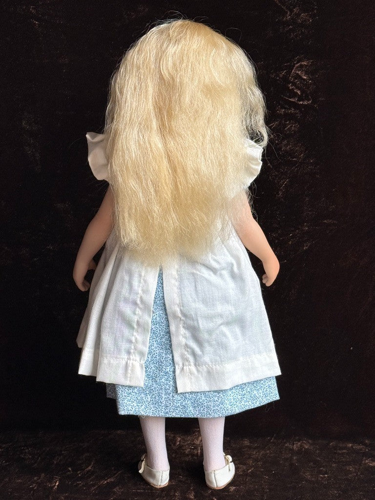 Rare Robert Tonner Porcelain 14” Classic Alice Doll LE 50 in Box