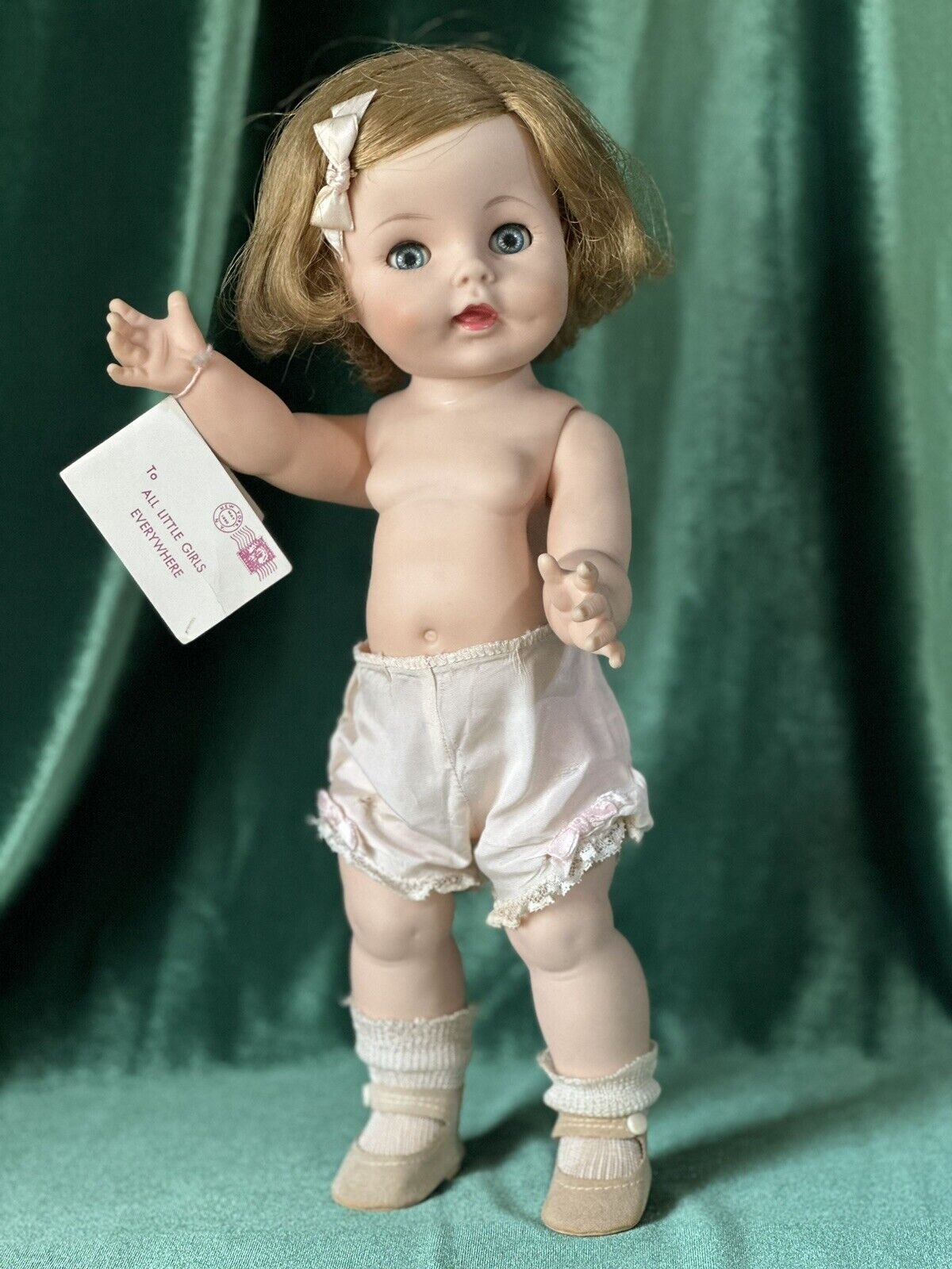 All Original Vintage 1960’s Madame Alexander Caroline Kennedy 15” Doll