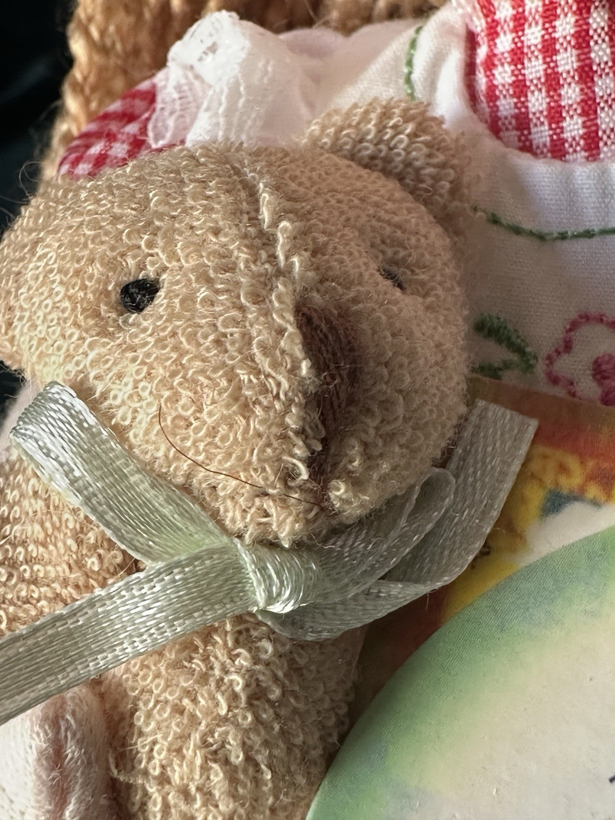 Lot Of 2 Green Tree Collectables Musical Dolls: Dorothy Wizard of Oz /Goldilocks