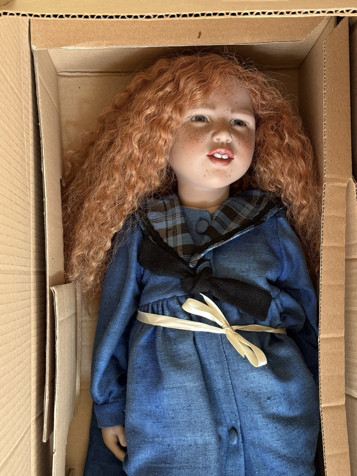 Lifelike Collectible Zwergnase 26” Vinyl Doll Alberta 1997 LE 250 New in Box