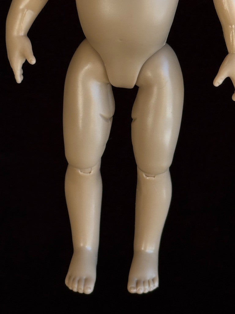 Collectible 7.5" Helen Kish ZSU ZSE Asian Riley's Friend Doll Jointed Limbs