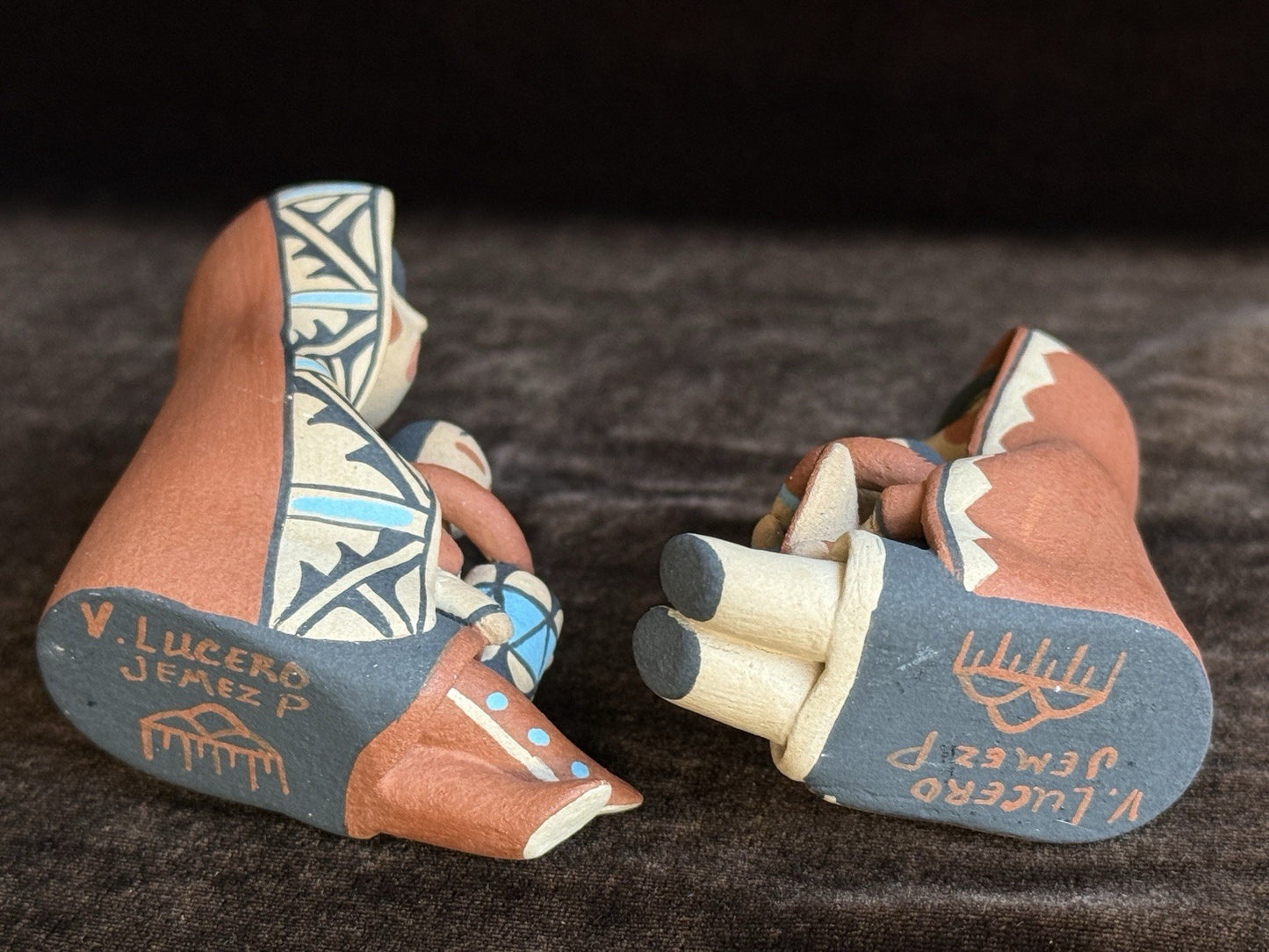Lot of Native American Artists Jemez/Gachupin Pottery Figurines Storyteller