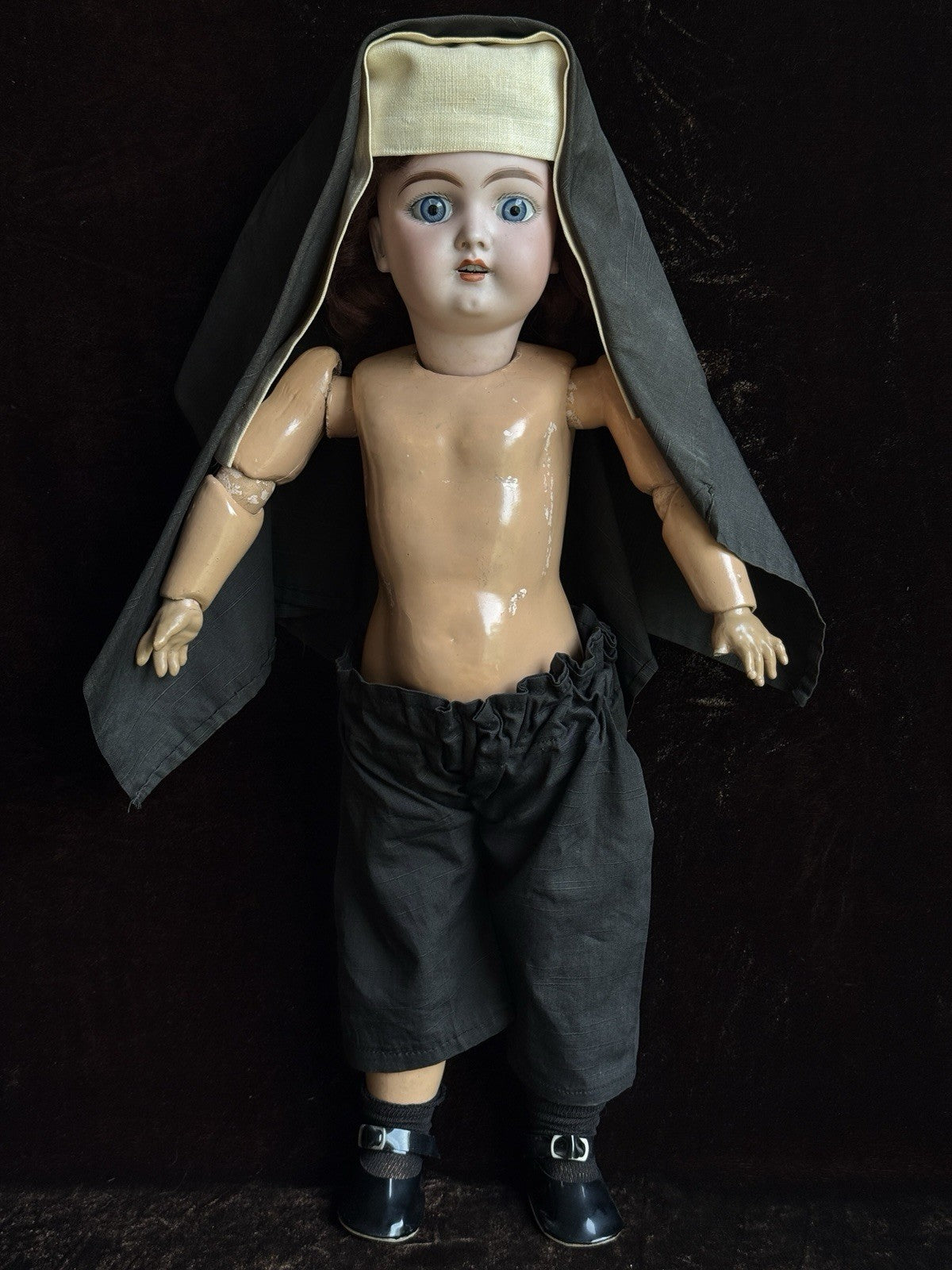Antique German 17” Heinrich Handwerck 109 Bisque Head Nun Doll