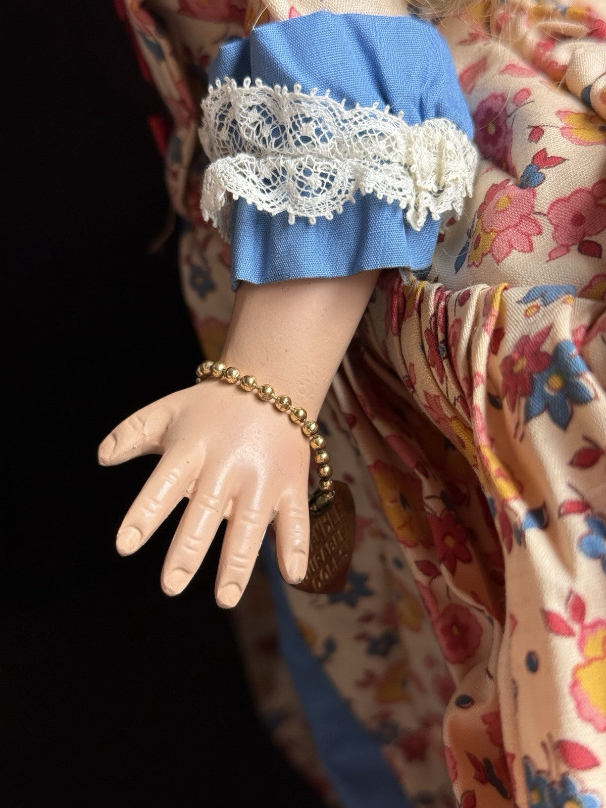 Vintage Effanbee 15.5” Composition Anne Shirley Colonial Prosperity 1711 Doll