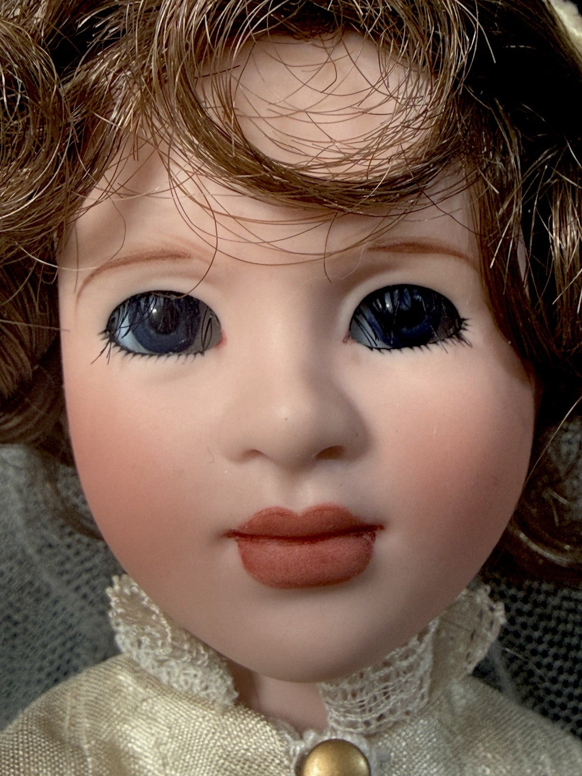 MIB Wendy Lawton “Meg’s Wedding” Wooden and Porcelain 15” Doll LE 175 COA/Tag