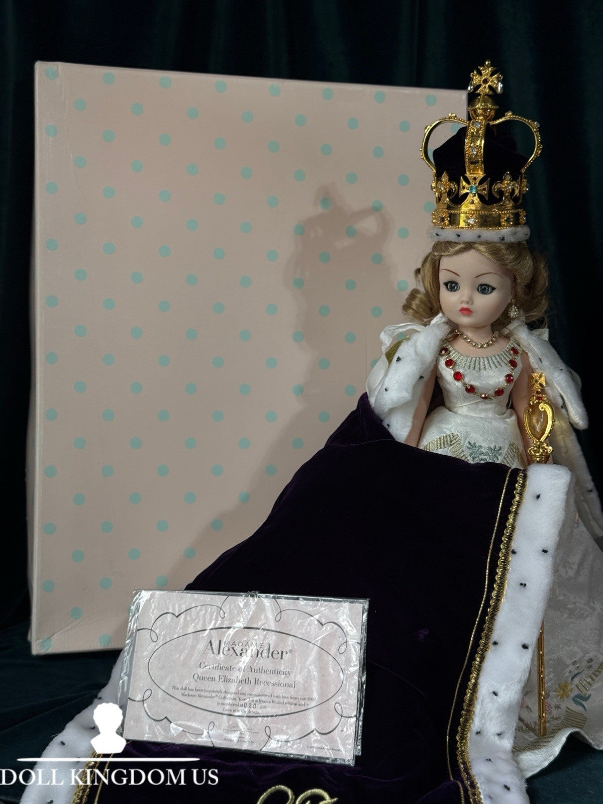 Madame Alexander Queen Elizabeth Recessional Cissy Doll LE 250 Box/COA/Tag