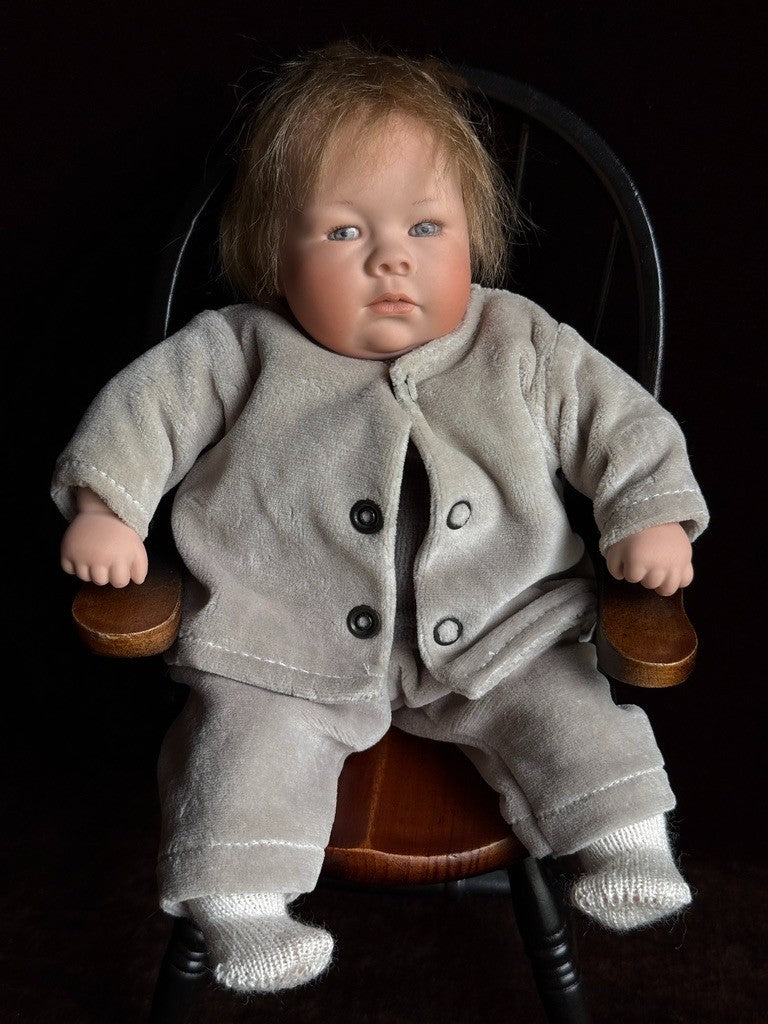 Collectible German 8.5" Wiltrud Stain Porcelain Simon Baby Complete Set LE 24