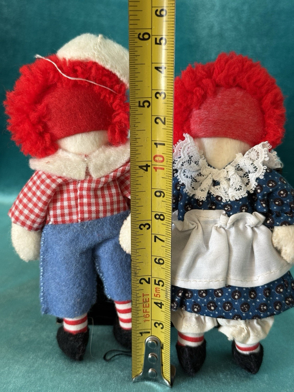 Lot Of 6 Vintage (?) Collectible Raggedy Dolls With Hand painted trunk