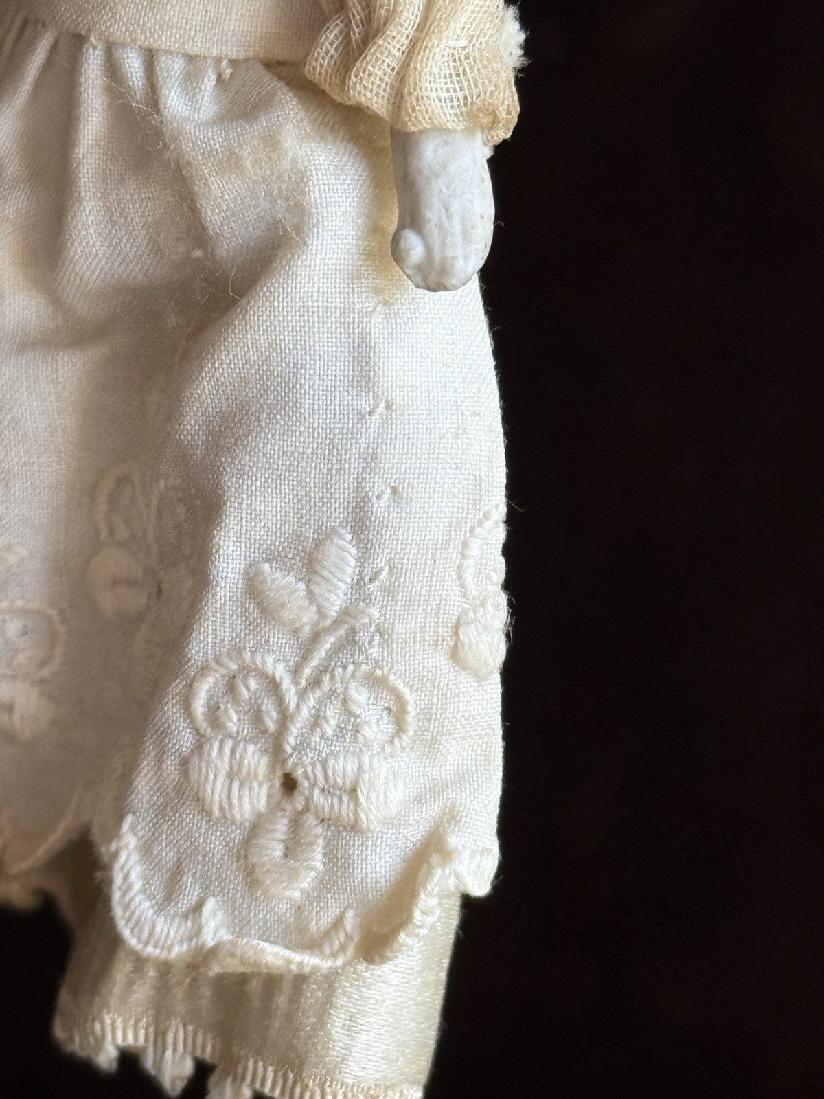Antique German 3.5” Bisque Cloth Miniature Dollhouse Flat Top Parian Girl Doll
