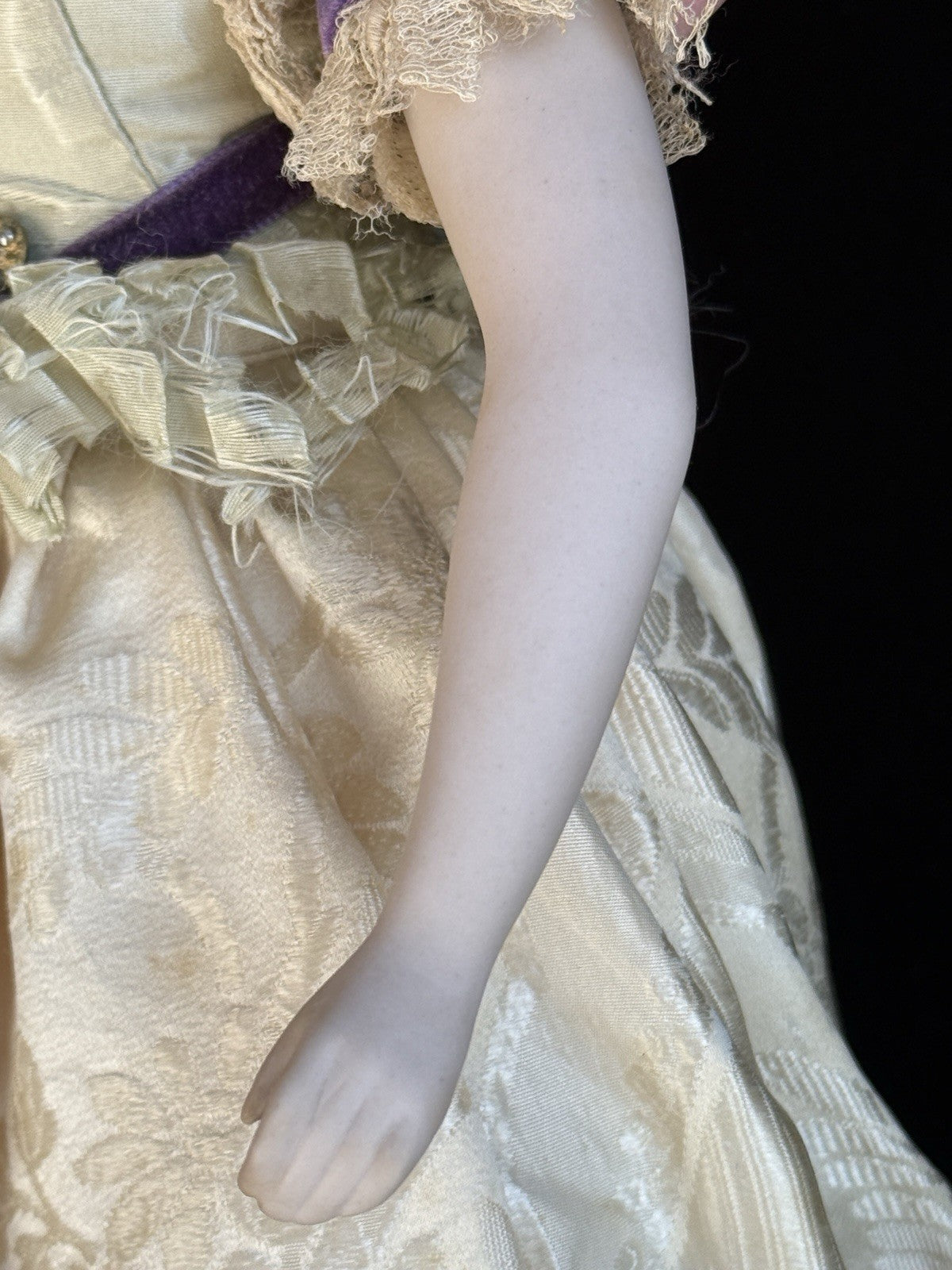 Vintage 1962 Porcelain 17.5” NIADA  Artist Fawn Zeller “Angela” Doll