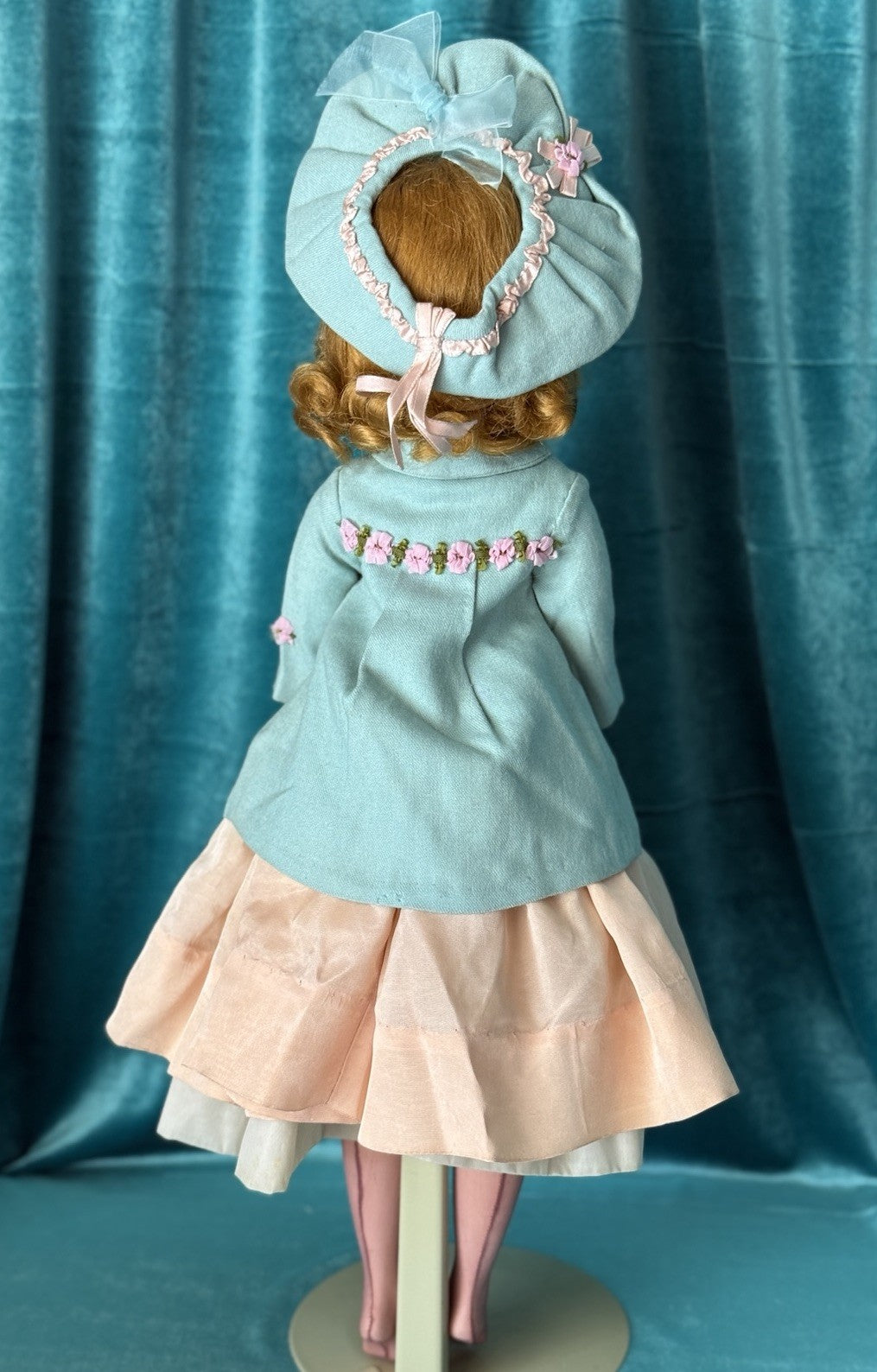 Vintage 1950’s Madame Alexander 20” Cissy Doll Multiple Outfits