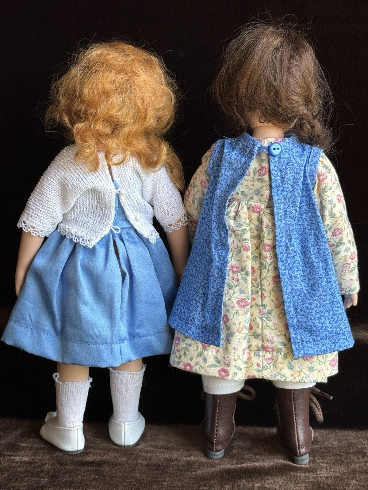 Lot of 2 Collectible 10” Mary Oldenburg Vinyl Willow and Holly Signed Dolls