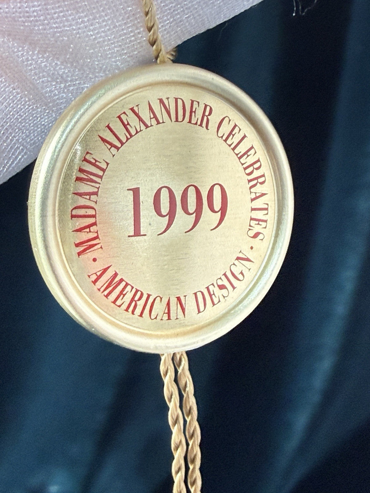 Madame Alexander By Arnold Scaasi Cissy Doll LE Tag LE 2500