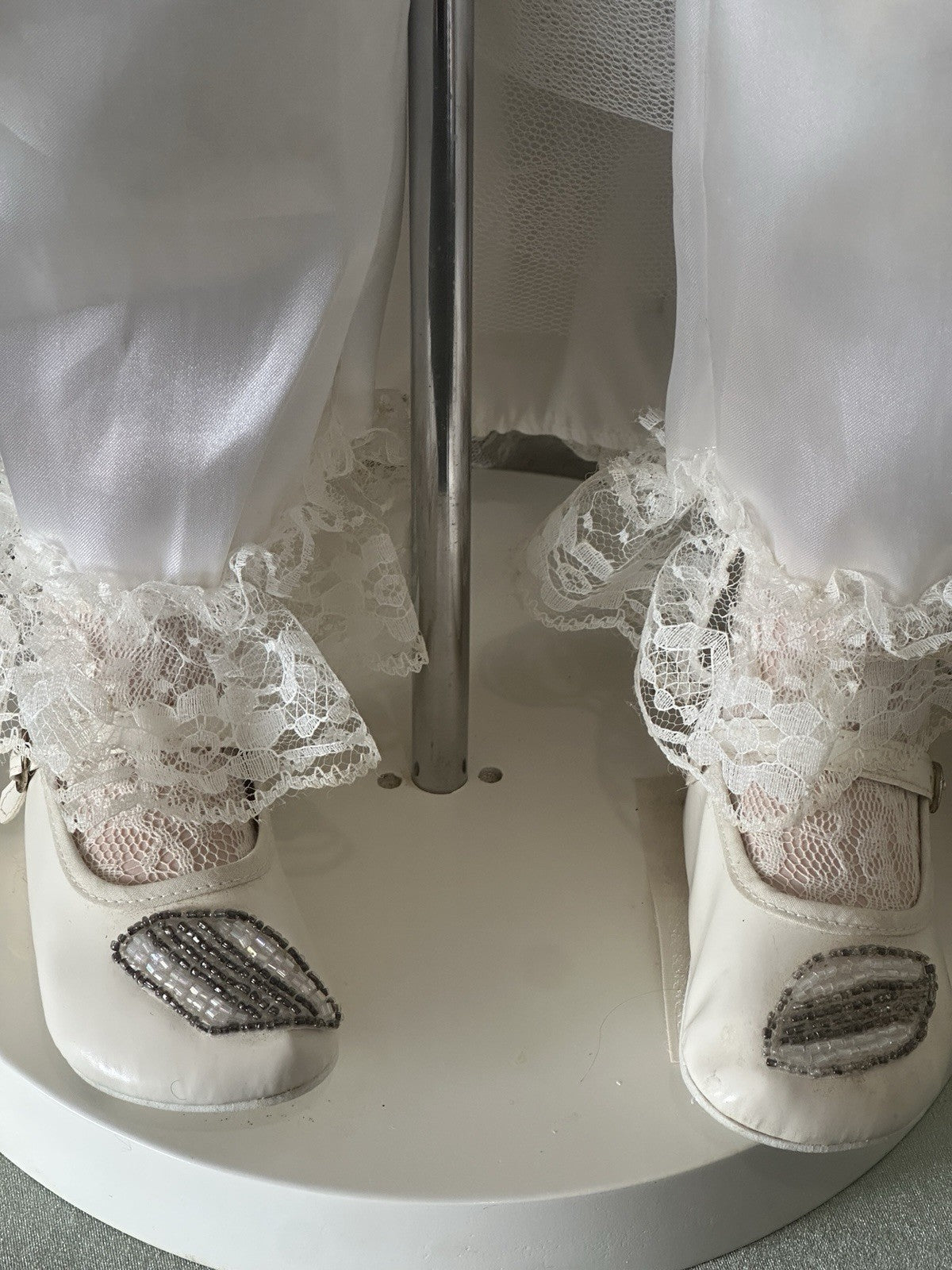 Collectible Large 42” Porcelain Doll “Sage ” by Rustie LE 2000 COA/Stand/Tag