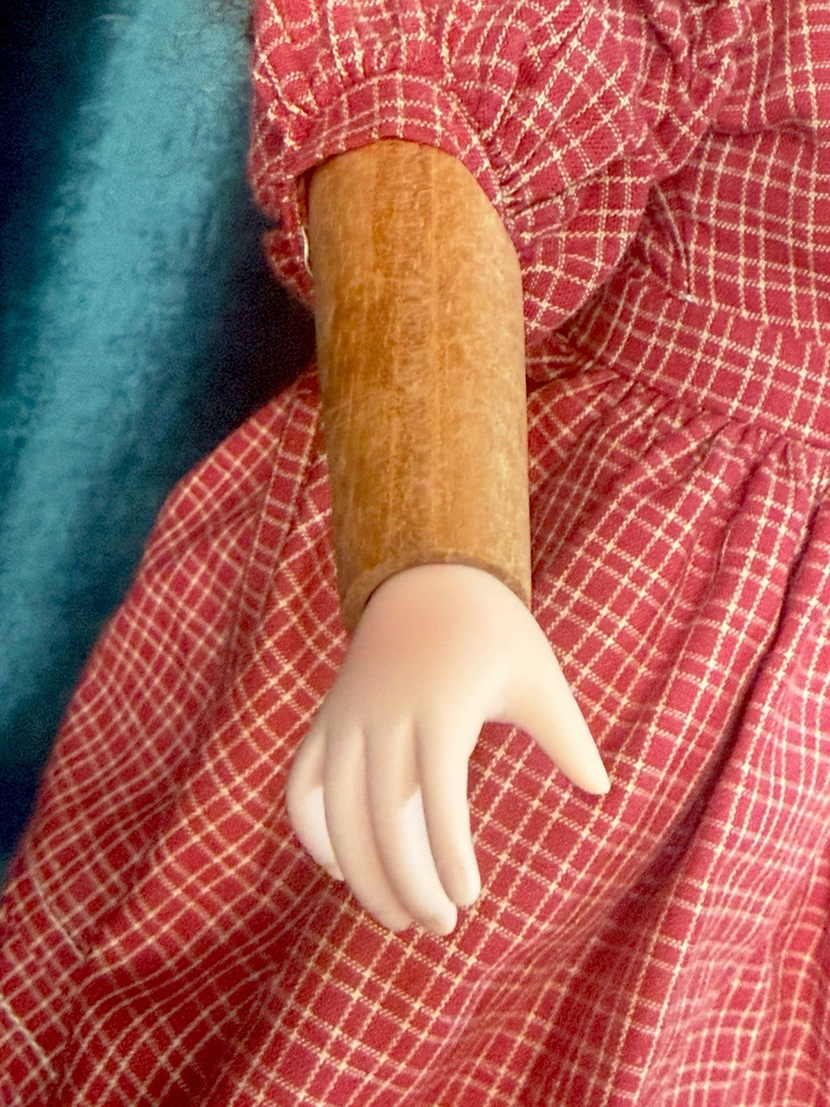 Artist Proof Wendy Lawton “Carrie & Sophia Grace” Wooden 16.5” Doll Box/COA/Tag