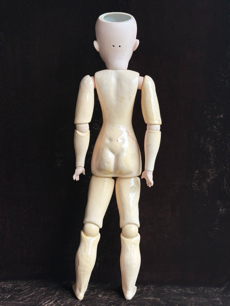 Antique German 26” Gebrüder Ohlhaver Revalo 10727 Bisque Head Lady Body Doll