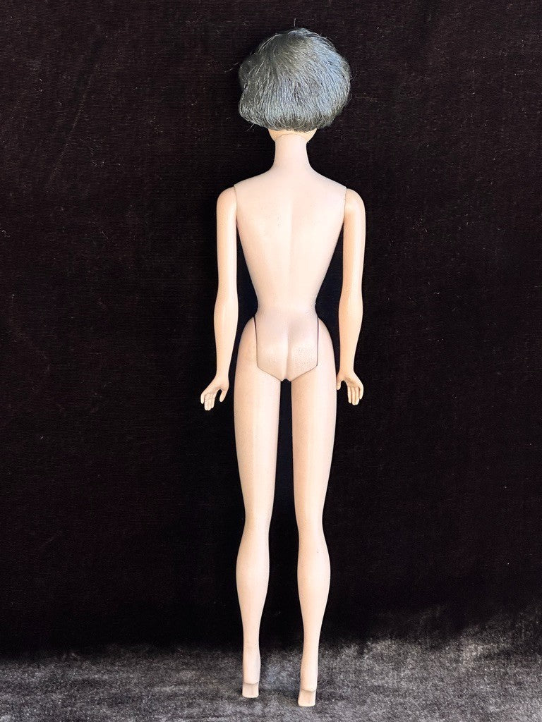 Early Mattel Vintage Bubblecut Midge Body Barbie Doll