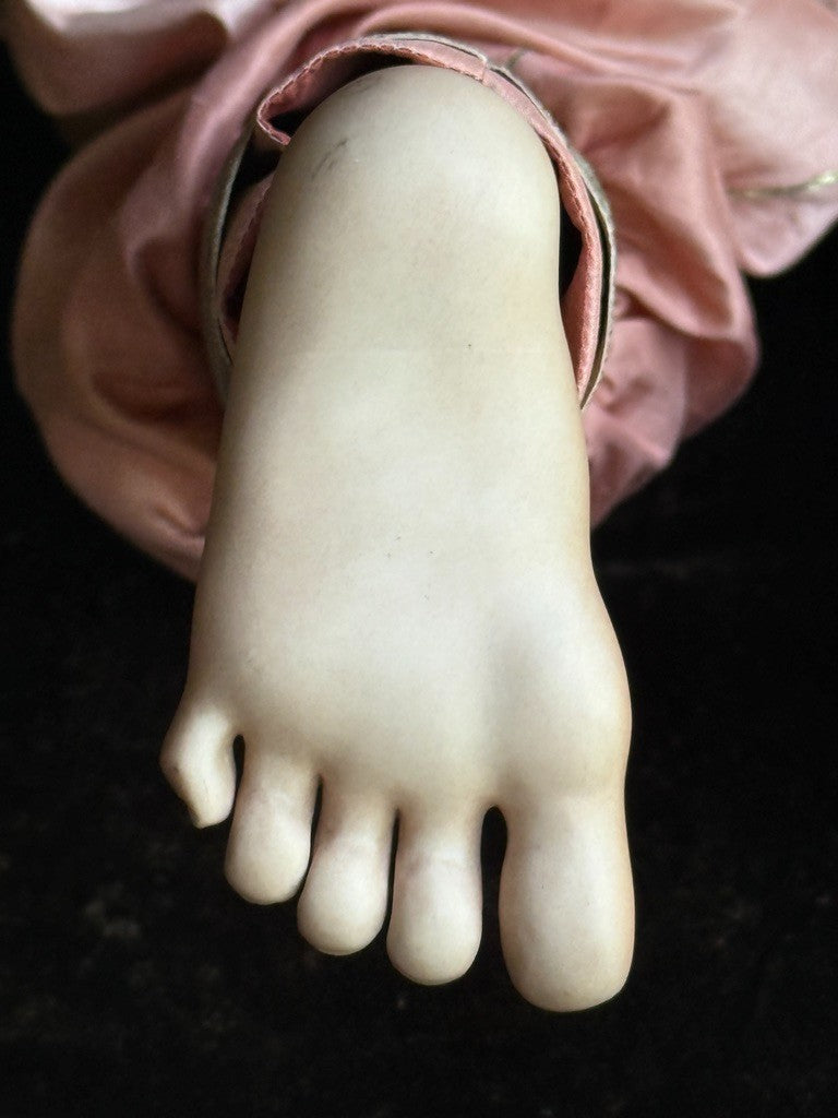 Rare Lifelike Annette Himstedt 29” Porcelain Doll Jondal New in Box LE 70