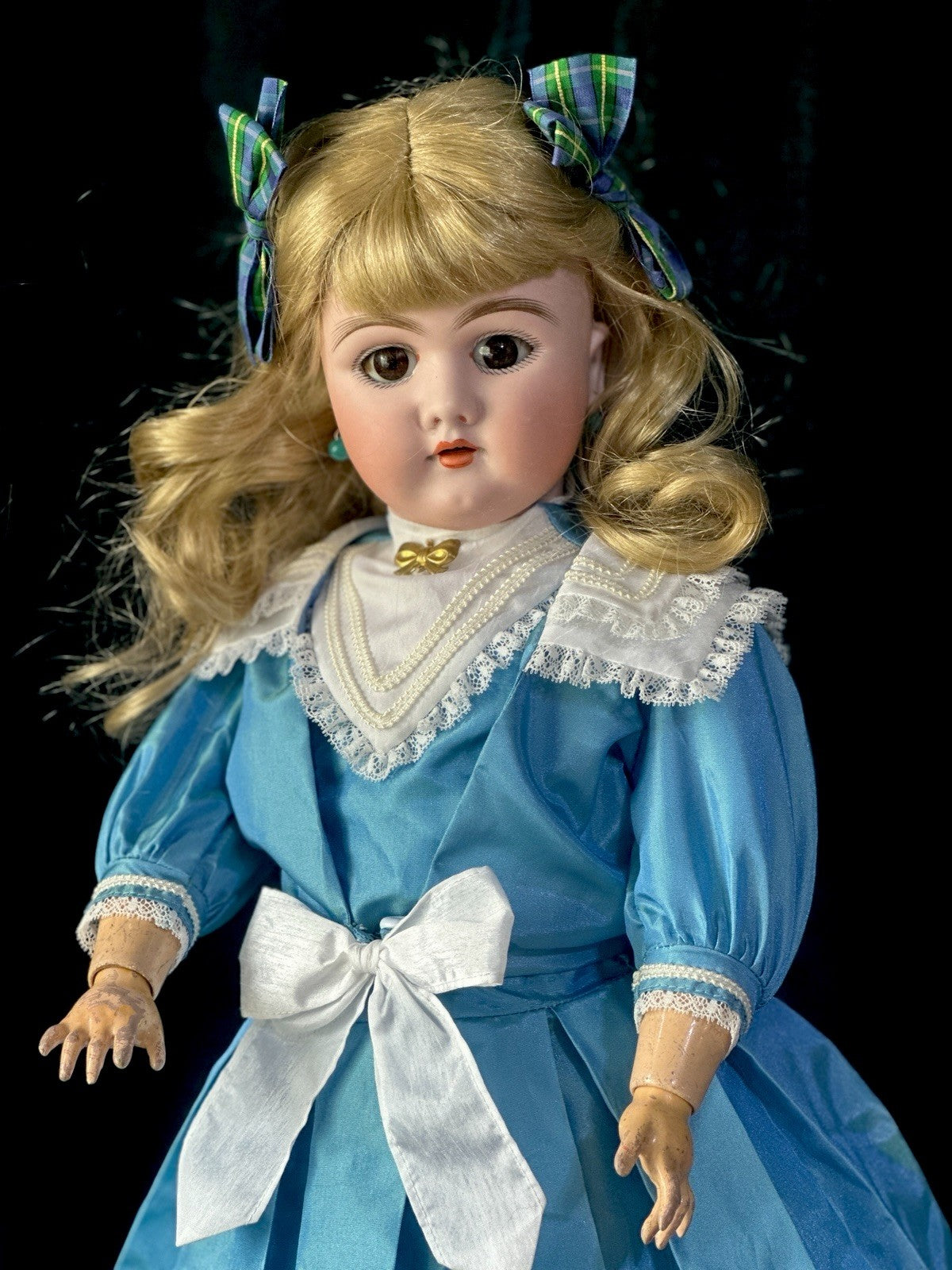 Antique German Heinrich  Handwerck 109-12 DEP Bisque Head 24” Doll