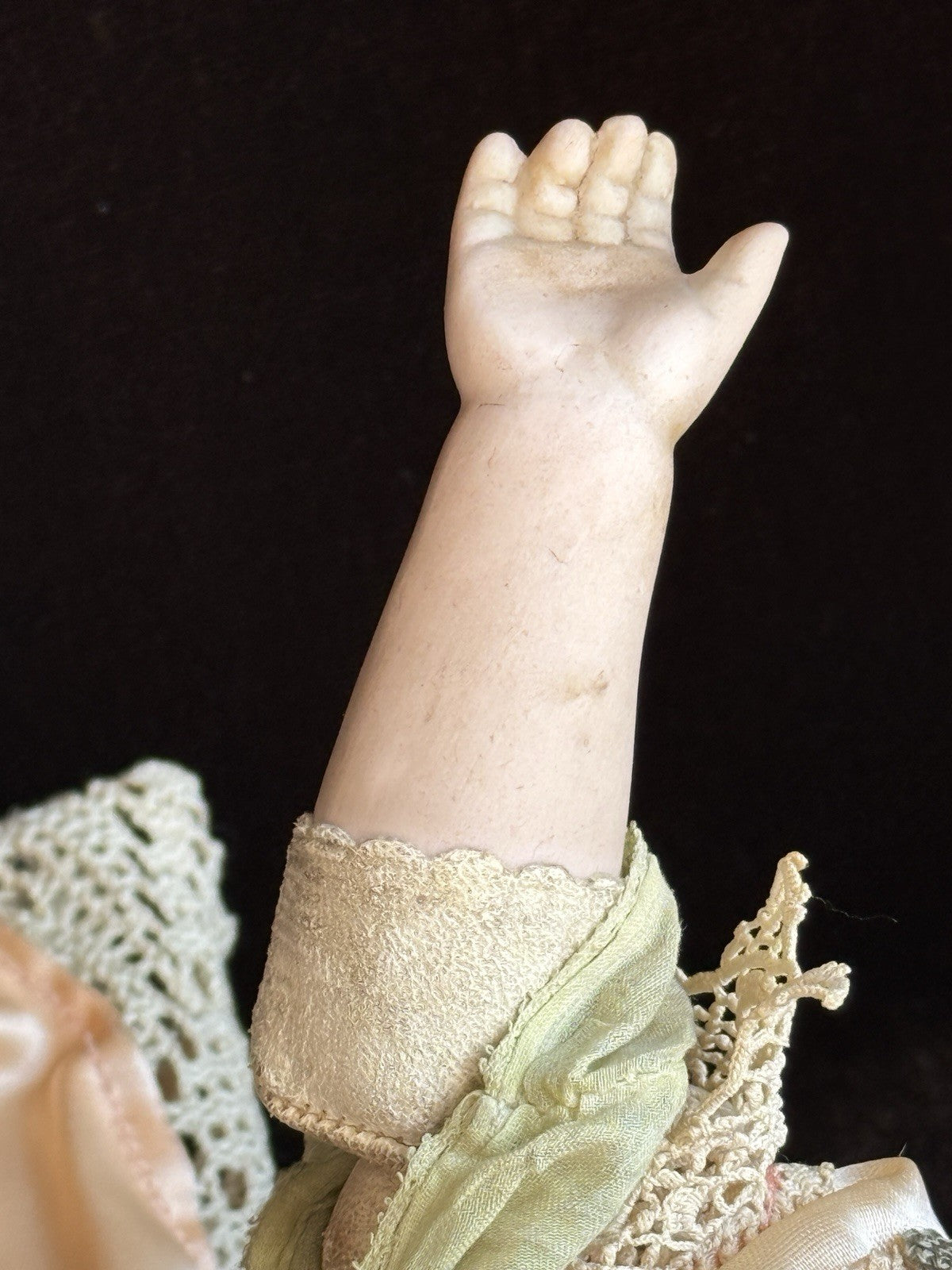 Antique German 20” Gebrüder Kuhnlenz (?) Bisque Shoulder Head Doll