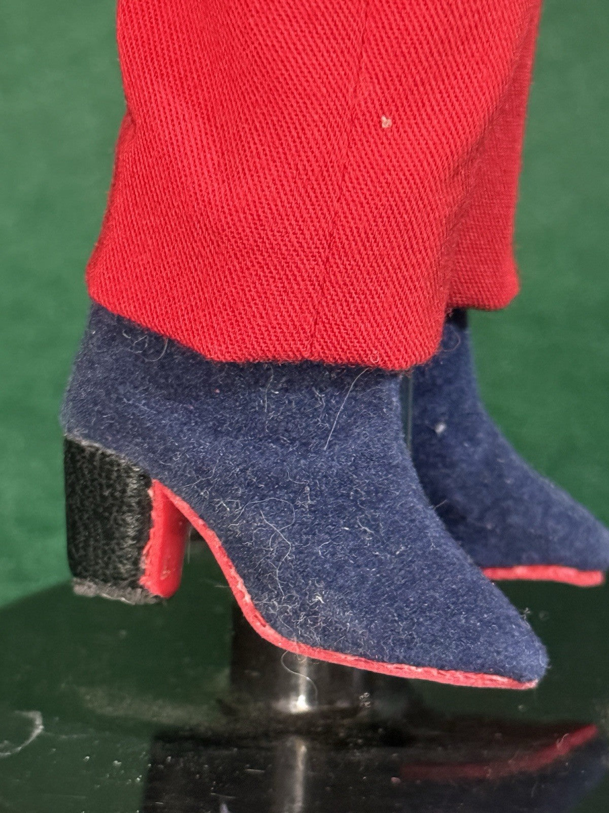 Madame Alexander Fashion Doll "Milano Alex" Brunette COA/Box/Tag