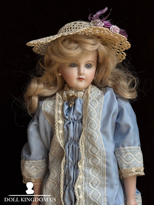 Vintage 19” Reproduction of Antique German Alt Beck Gottschalk Fashion Doll