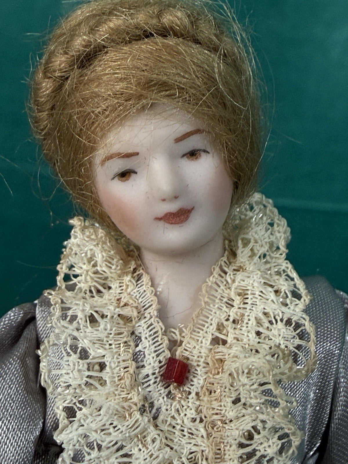 Porcelain/Cloth Reproduction Of Miniature Dollhouse 6” Lady Doll